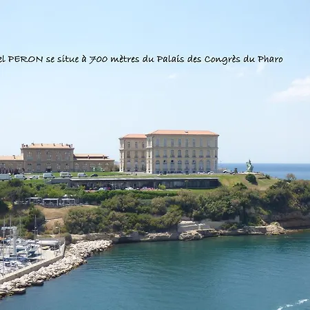 Hotell Peron Marseille